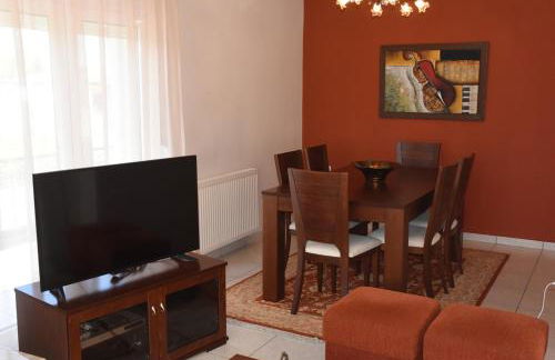 VILLAGE HOUSE - Foto 11