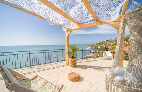2 Bedroom Amazing Home In Ciotta - Foto 18