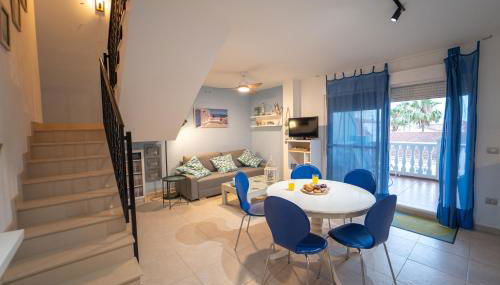 Dúplex tranquilo frente al mar en Xilxes Terraza, parking y WiFi - Foto 2