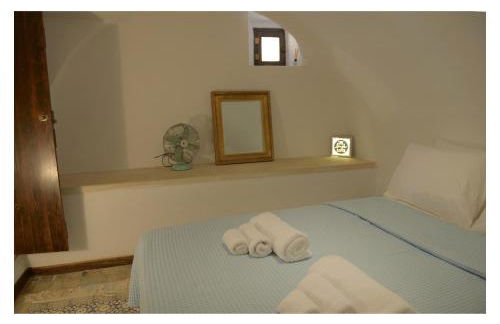 NEFELI castle stone house inside the fortress - Foto 18