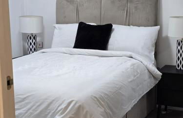 Mega9 Luxury 2Bedrooms Apartment - 2Baths, 2Toilets - Foto 13