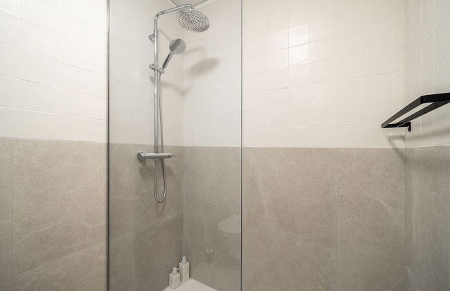 Prime Portal Gateway to Urban Wonders - Foto 36