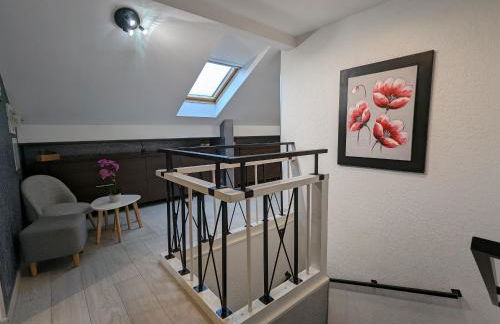 Chalet spacieux avec sauna, spa et baby-foot, proche stations de ski - FR-1-589-671 - Foto 24