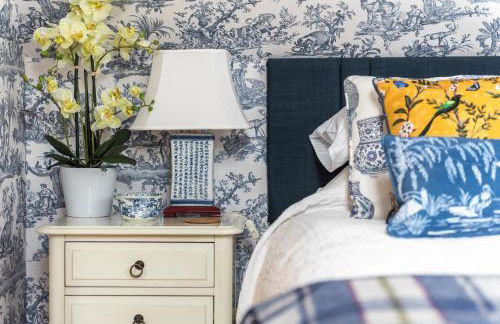 The Old Millhouse - Luxury Retreat with Sauna, Cold Plunge, Yoga & Swim SPA - Photo 38