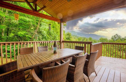 --Mountain Chalet Getaway with Breathtaking View Next to Tail of Dragon-- - Foto 5