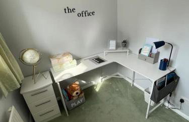 Centre of town House 3 Bedrooms Sleeps 5 and Infant Free Onsite Parking 2 Cars - Foto 10