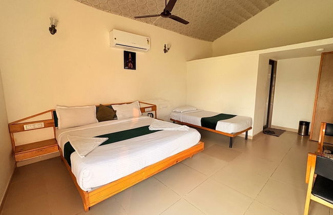 Unity Sunrise Resort Statue of Unity Ekta Nagar - Photo 7