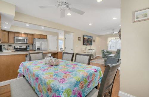 Beach Haven - Modern Home; Close to town! - Foto 11