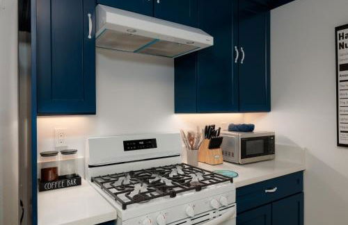 Pet-Friendly 2BR-2BA Near SoFi-Small Dogs Welcome - Foto 35