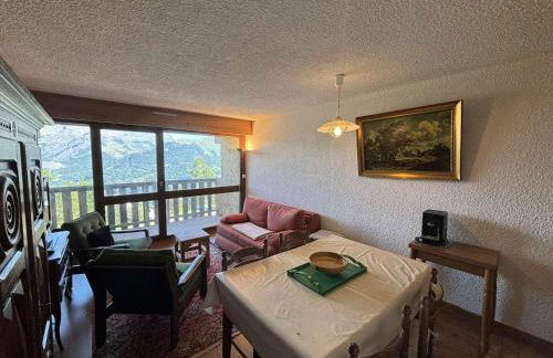 Auris en Oisans: Appart 4 pers, 250m pistes, balcon, parking gratuit, animaux admis - FR-1-297-339 - Foto 1