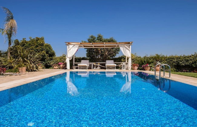 Chania Secluded Gem - Kallithea Private Pool Villa - Foto 3