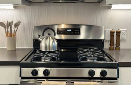 Modern Retreat 10 Min from Disneyland With Pool & Gym - Foto 29