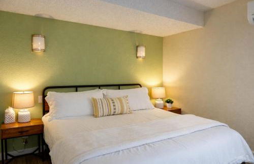 Down Town , Studio Apt., King Bed, Self Check-In - Foto 5