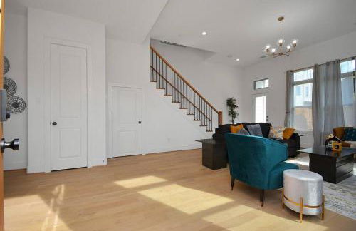 Blissful Getaway Home with Hot Tub & Backyard Near Downtown - Photo 54