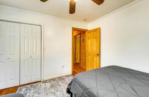 6 Mi to Main St Poplarville Cabin with Pasture View - Foto 21