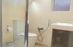 London Luxury 3 bedroom flat, 2 bathrooms, Living Room, free parking, 4 mins to station, garden - Foto 26