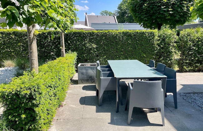 Lovely Holiday Home in Kaatsheuvel With Bubble Bath - Photo 39