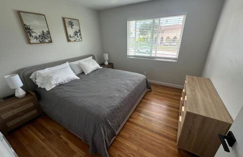 Amazing La Jolla Ocean View 2 bedroom apartment - Photo 25