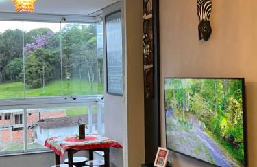 Bom retiro · 6 km Aeroporto/ 1 km do Shopping Garten/2km Square - Photo 3