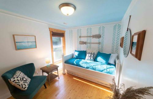 The charming Glenn Cottage! Walk to Lake Michigan! - Foto 19