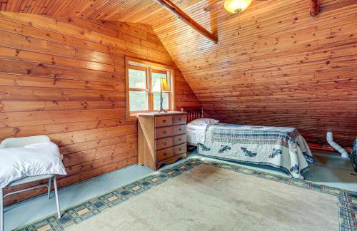 Dock, Fire Pit Historic Lakefront Cabin in Mercer - Foto 16