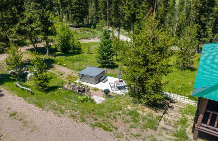 Dog Friendly Mountain Cabin with Hot Tub - Foto 40