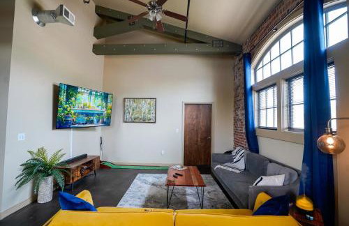 Industrial Escape 2bd 2bath - Photo 53