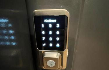 Mercantile industrial loft! - Photo 2