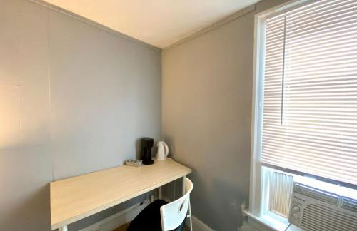 Clover 2900 - Apartment and Rooms with Private Bathroom near Washington Ave South Philly - Foto 41