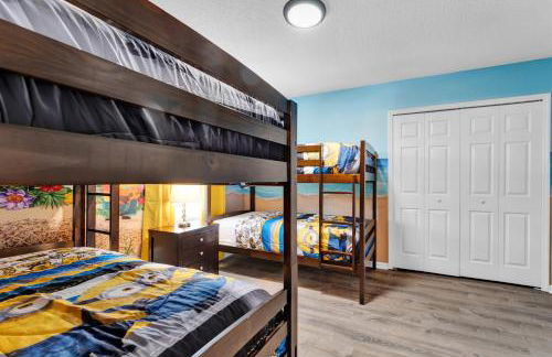 Feel the magic in this huge 7BR Disney Villa! w Theater Arcade Pool Spa - Foto 50