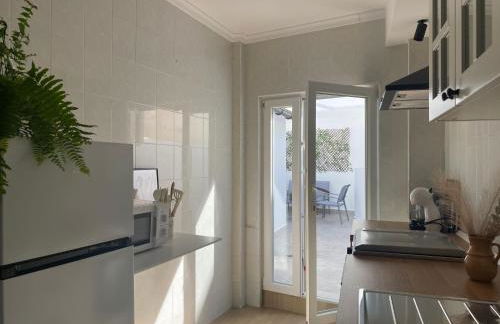 Casa Vera, vistas en el corazon de la ciudad - Photo 14