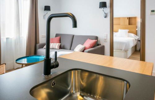 Aquitania Home Suites - Photo 114