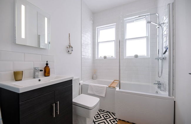 The Art Room Leiston Air Manage Suffolk - Photo 22