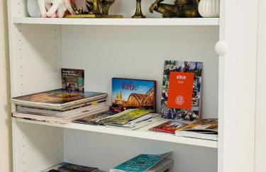 Stylisch und Schick, neue Wohnung, U-Bahn 2 Minuten - Photo 24