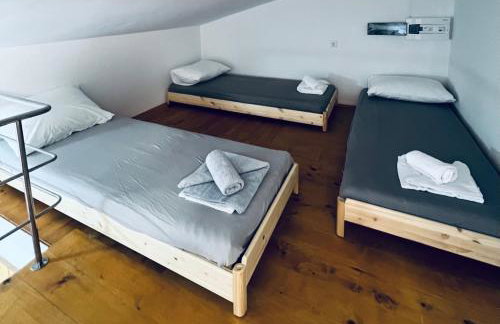 Sun n' Fun Apartments with Pool - Photo 20