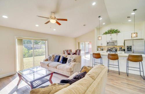 Sunny Palm Bay Home with Screened Porch Near Beaches - Foto 5