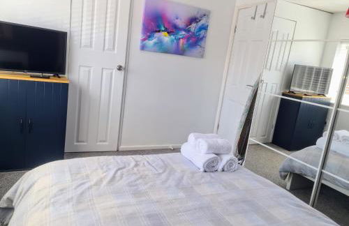 Semi detached quite location - Foto 21