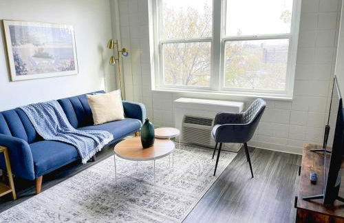 Sleepover Downtown Cincinnati 1BD 1BA Apartments - Photo 29