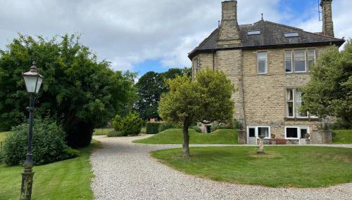 Bellfield Country Suites - Photo 3