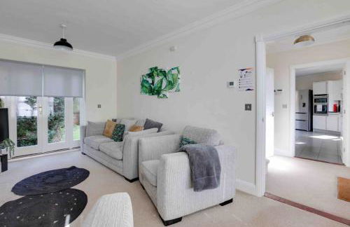 Elizabeth Four Bedroom Townhouse - Foto 25