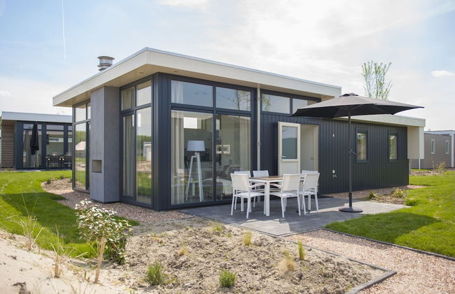 Modern Chalet With Combi Microwave, Near Rockanje - Foto 27