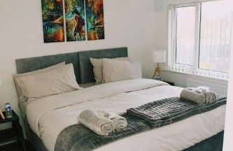 Stylish 3-Bed house NEC-JLR-Airport-HS2-Driveway - Foto 4