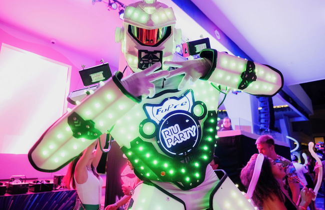 Hotel Riu Caribe - All Inclusive - Photo 42