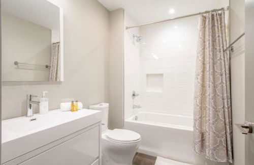 Ultra Luxury Home Minutes To Broadway Comfy Beds - Foto 28