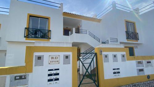 1-Bed - Sleeps 4 - Free Parking & Balcony - Foto 3