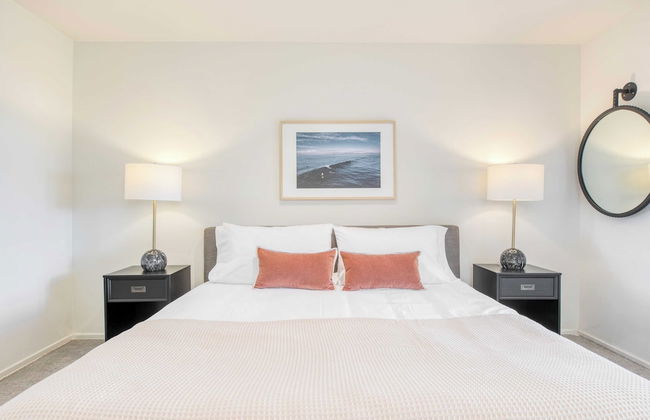 Dume Point by Avantstay Tennis + Pool in Malibu - Photo 25