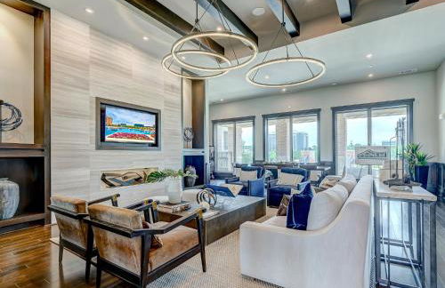 AVE Las Colinas - Short Stay Furnished Apartment - Foto 18