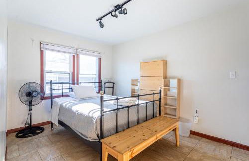 1 Bus Stop To NYC-Hot Tub-EWR Airport-Free Parking - Foto 19