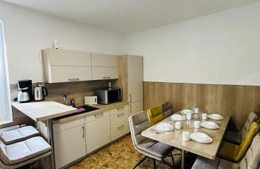 Stilvolles Stadthaus mit 5 Schlafzimmern und 2 Bädern in Braunschweig - Foto 12