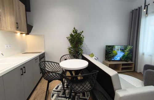 CONSTA Luxury House - Photo 11